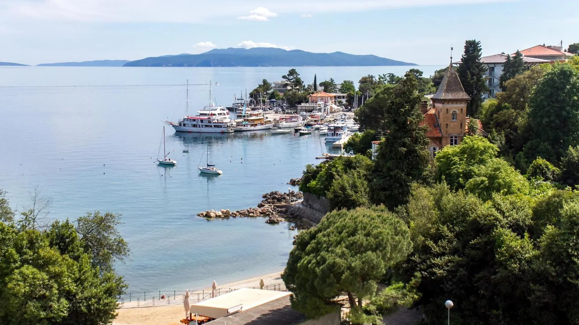 Studio Apartment Karin In Center, With Terrace And Spectacular Sea View Opatija Croatia